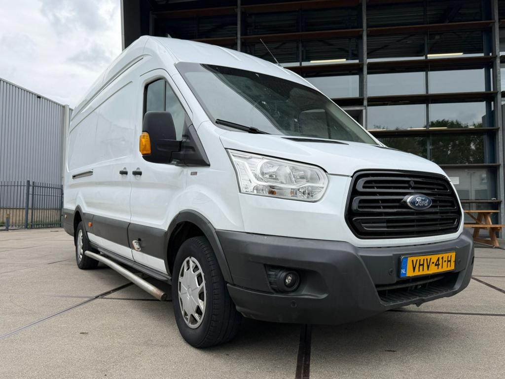 Ford Transit 2.0 Tdci 125KW 2019 Wit, Auto's, Bestelauto's, Bedrijf, Ford, Diesel, Euro 6, Handgeschakeld, Geïmporteerd, Wit, Zwart