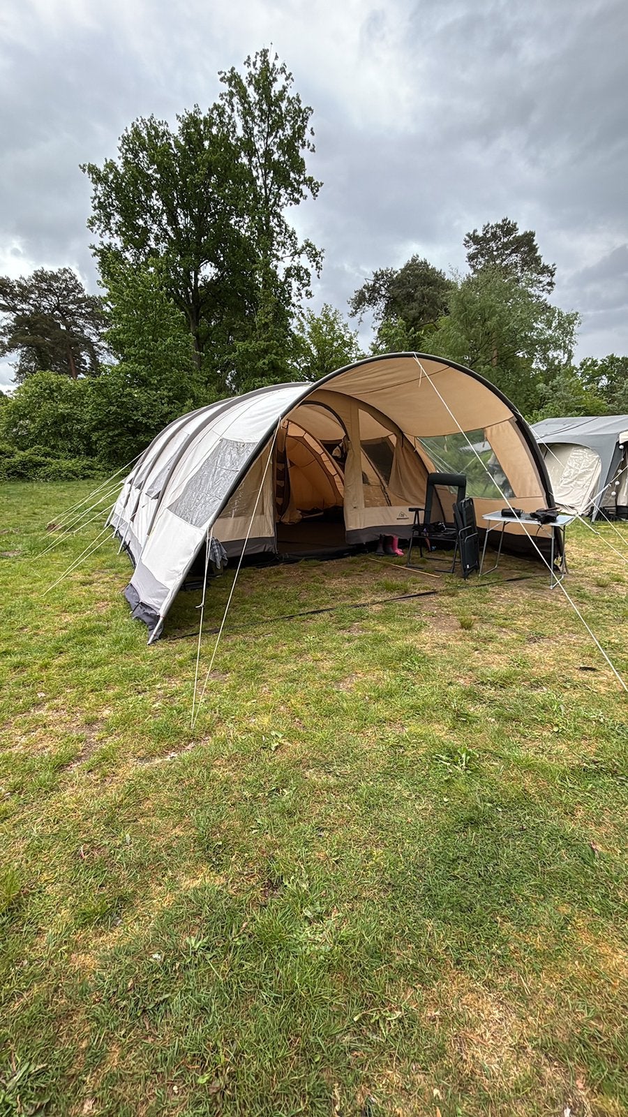 Tunneltent 4-6 personen, merk BaseCamp, Ophalen, Gebruikt, Tot en met 6