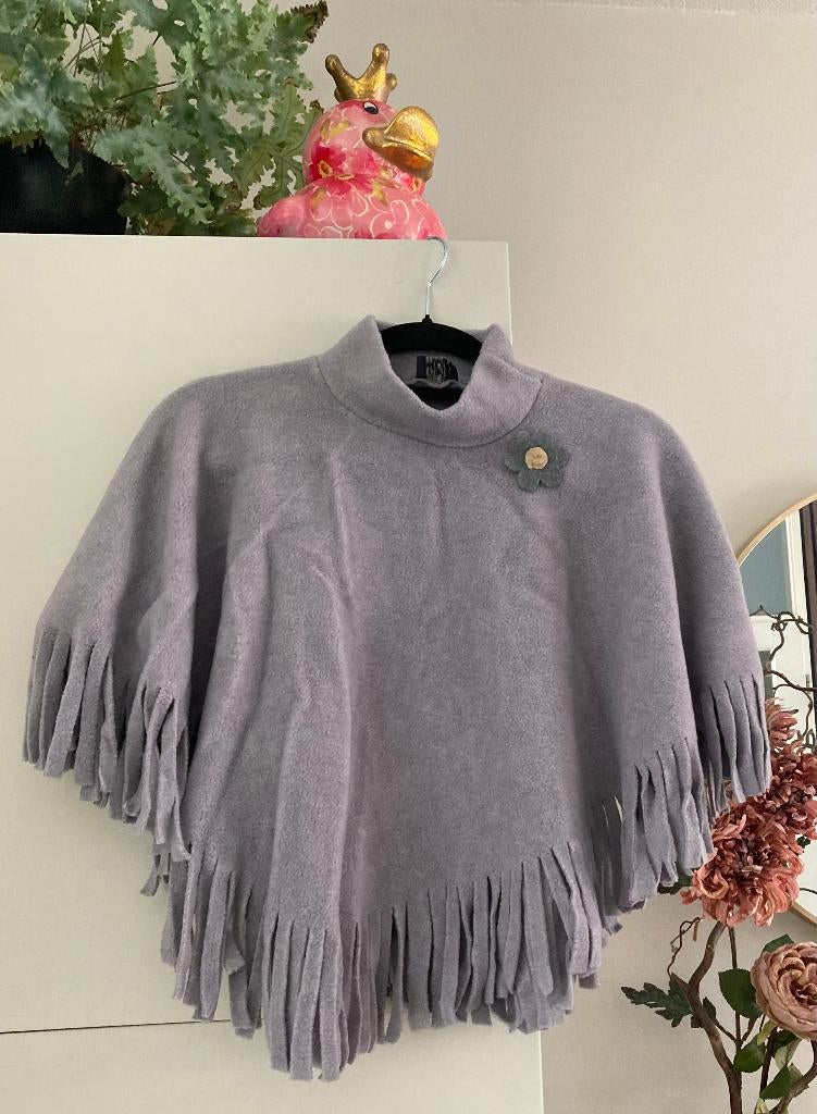 TAMBO TAMBO Prachtige nieuwstaat grijze poncho vest jas, Meisje, Ophalen of Verzenden, Zo goed als nieuw, Tambo Tambo