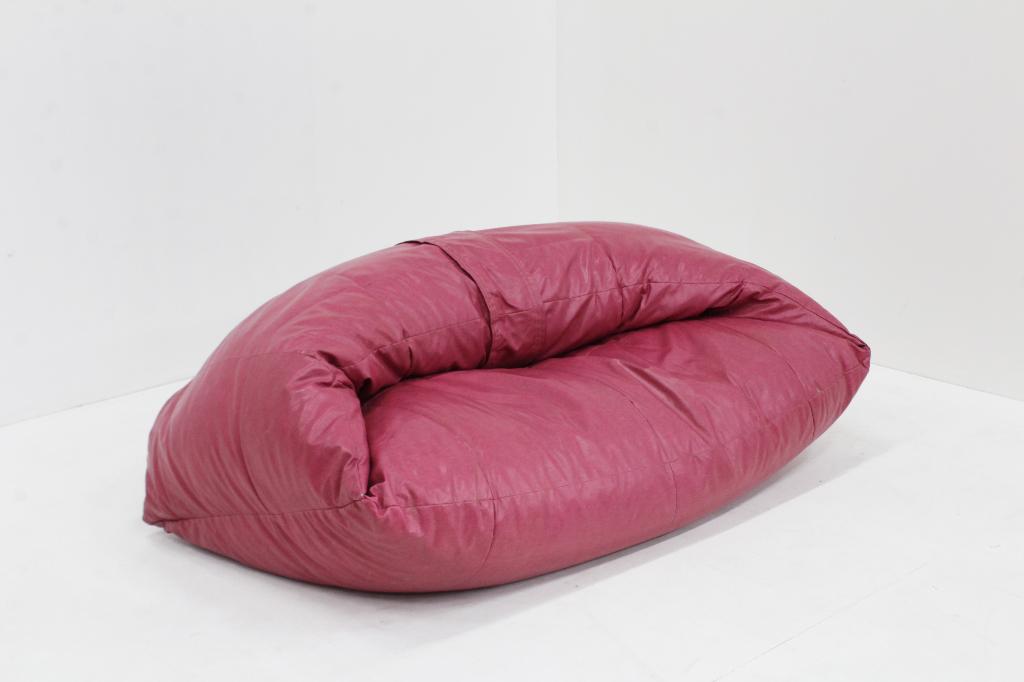 Vintage Raphael Raffel Croissant Sofa roze leder 1970s, Gebruikt, Design, Tweepersoons, Ophalen of Verzenden