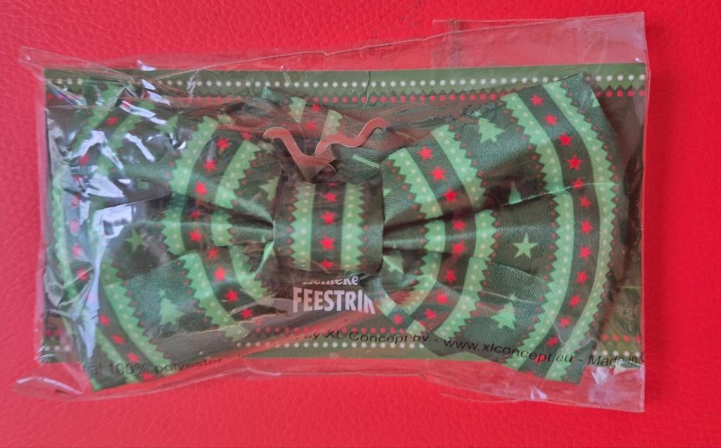 Heineken Feeststrik vlinderstrik met opener, Nieuw, Ophalen of Verzenden, Met patroon, Groen