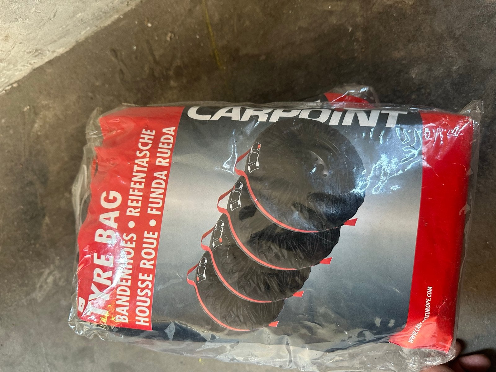 Nieuwe Carpoint Bandenhoezen (2 sets), Ophalen of Verzenden, Nieuw
