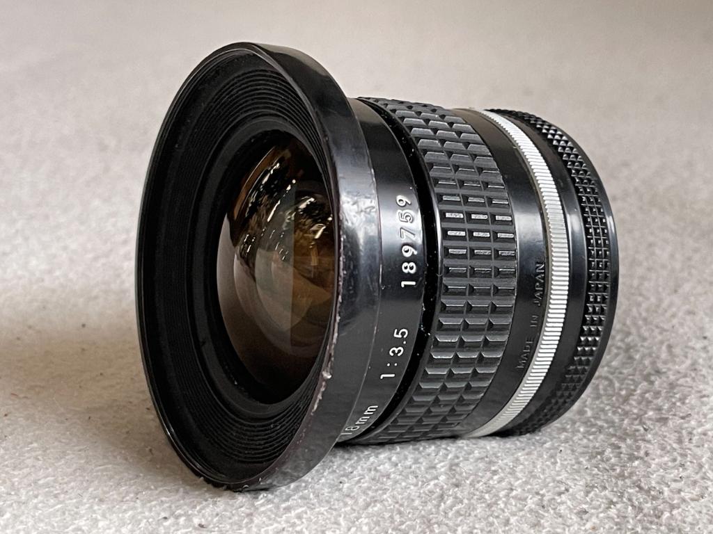 Nikon NIKKOR ai-s 18mm f3.5 ultra groothoek prime lens, Gebruikt, 18 mm, Nikon, Nikon F-mount