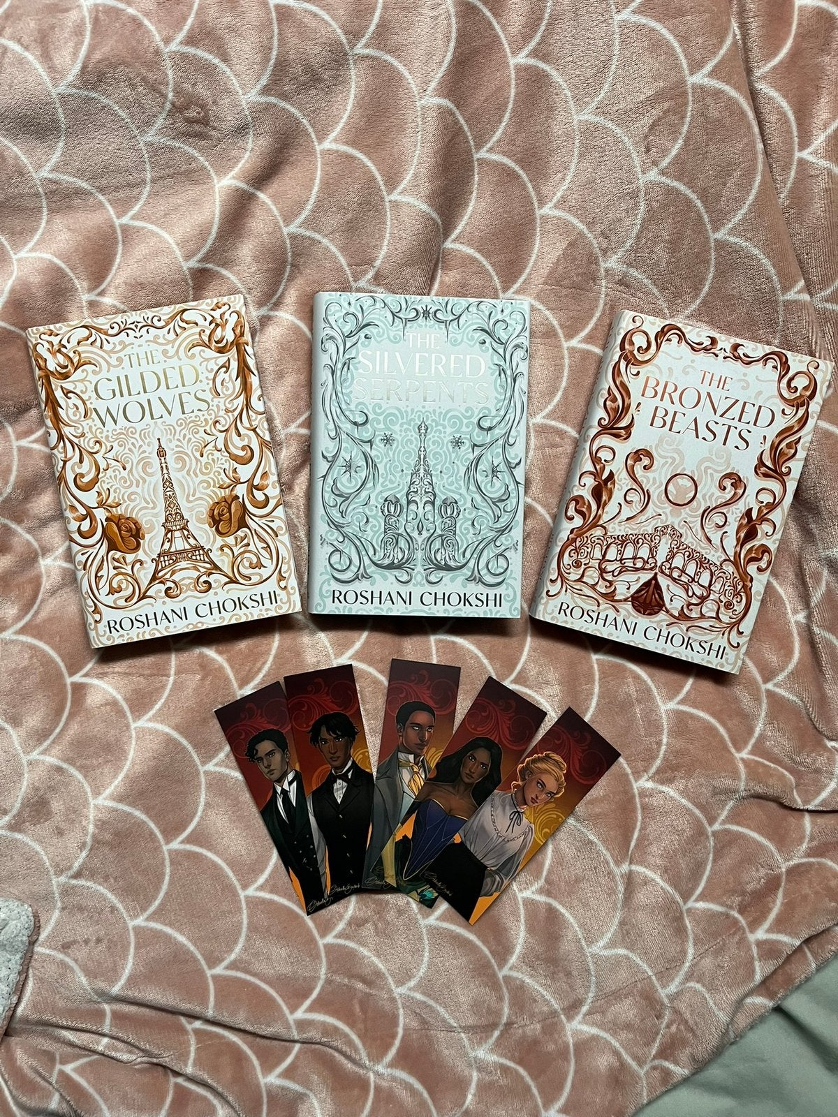 The Gilded Wolves serie Fairyloot edities, Verzenden, Zo goed als nieuw