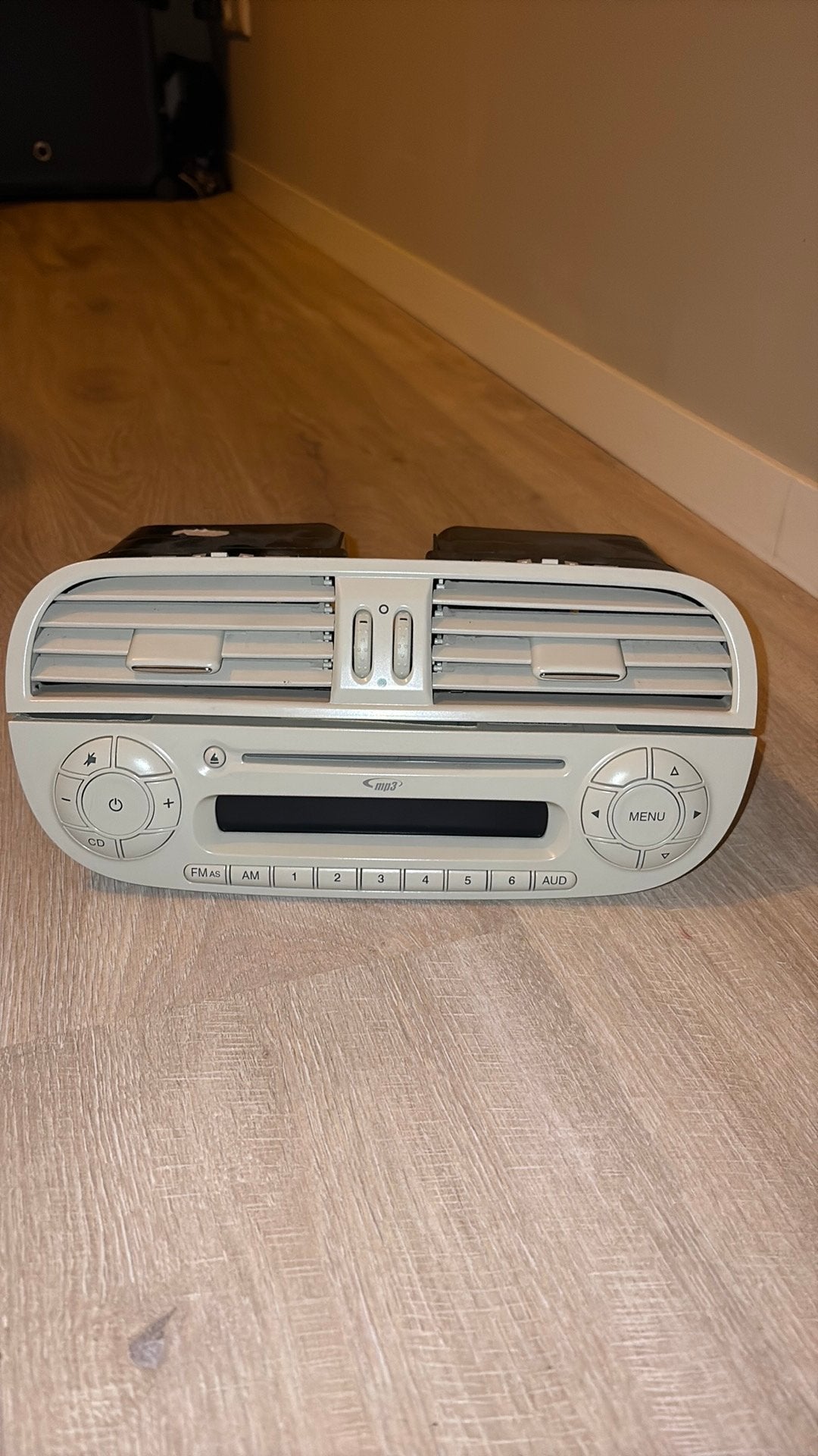 Fiat 500 MP3 Radio met Airco Ventilatiepaneel, Auto diversen, Ophalen, Gebruikt