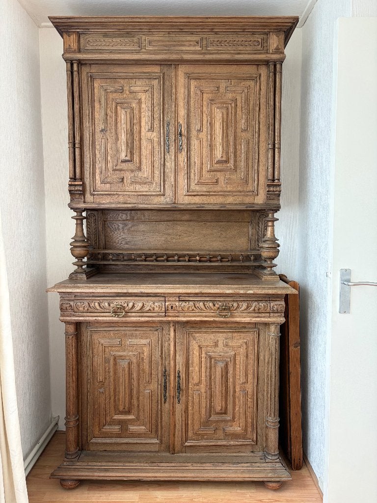 Antieke Franse Jachtkast, Ophalen