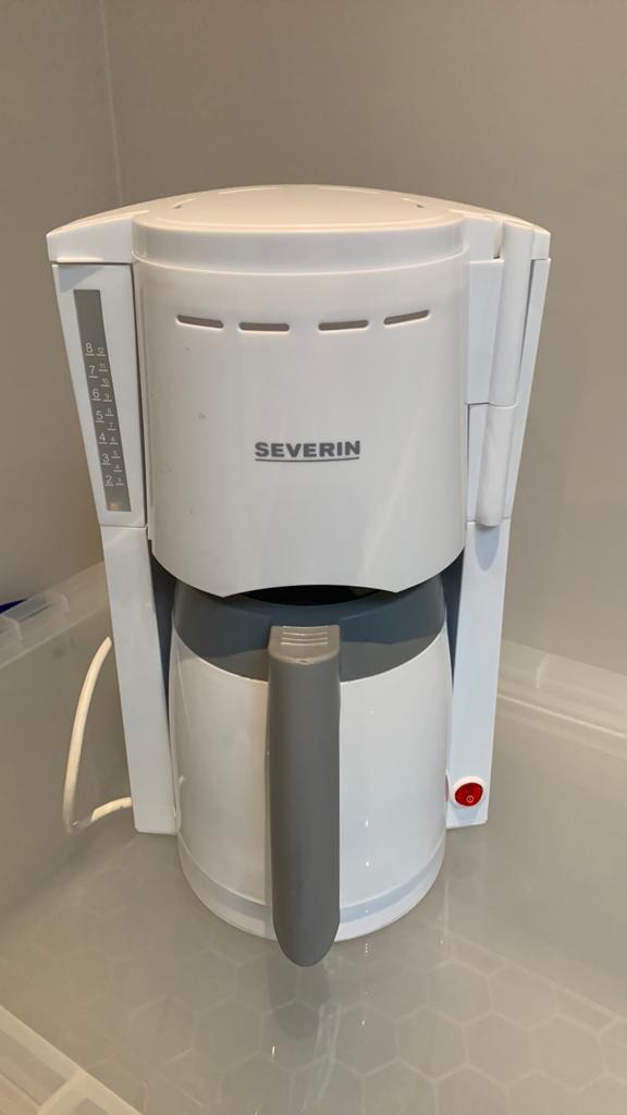 Severin Koffiezetapparaat met Thermoskan, Ophalen, Koffiemachine, Gemalen koffie, Zo goed als nieuw