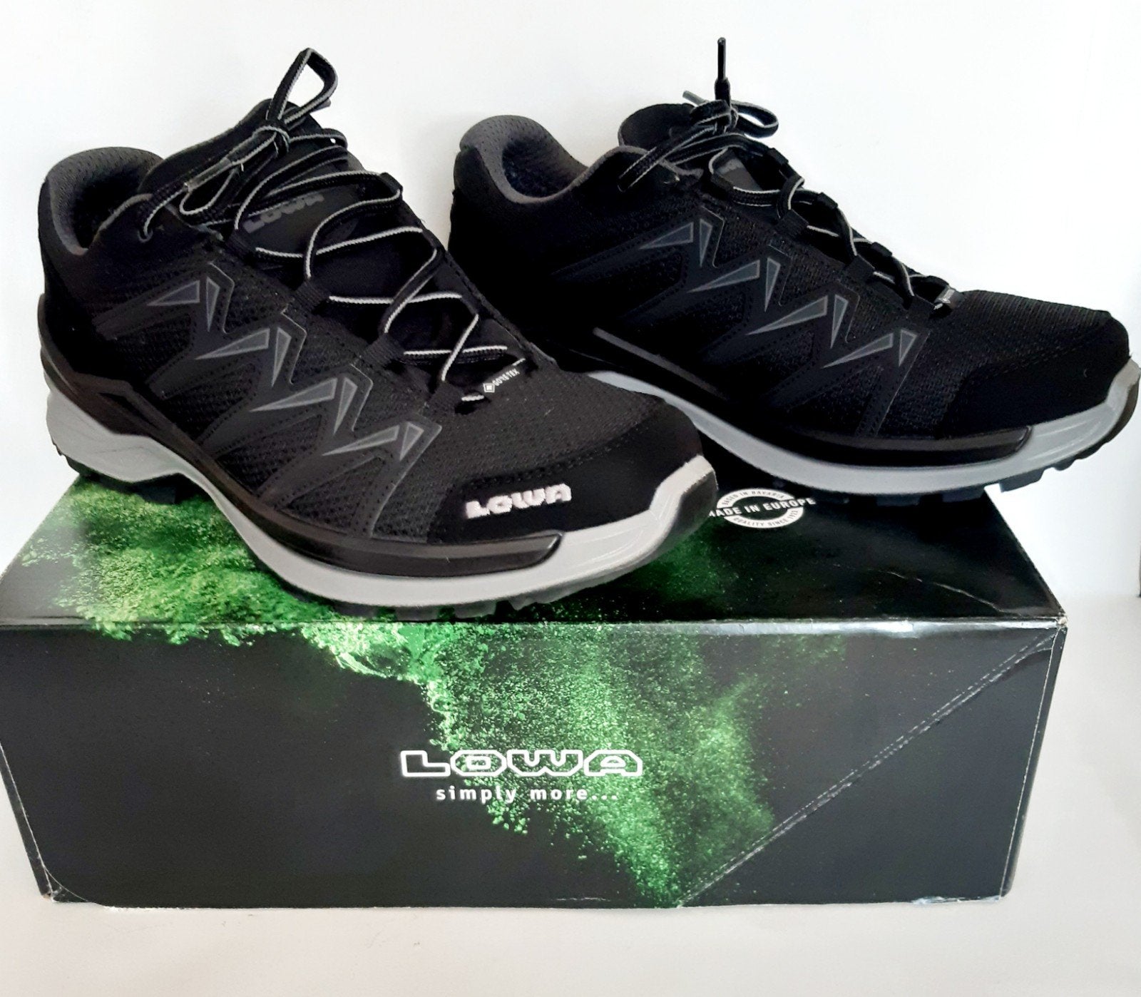 Lowa Wandelschoenen Mt.41,5 Zwart, Ophalen of Verzenden, Nieuw, Schoenen