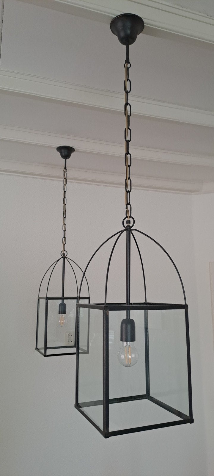 Set van 2 glazen hanglampen - Zwart metaal, Ophalen, Gebruikt, E27 (groot), Glas