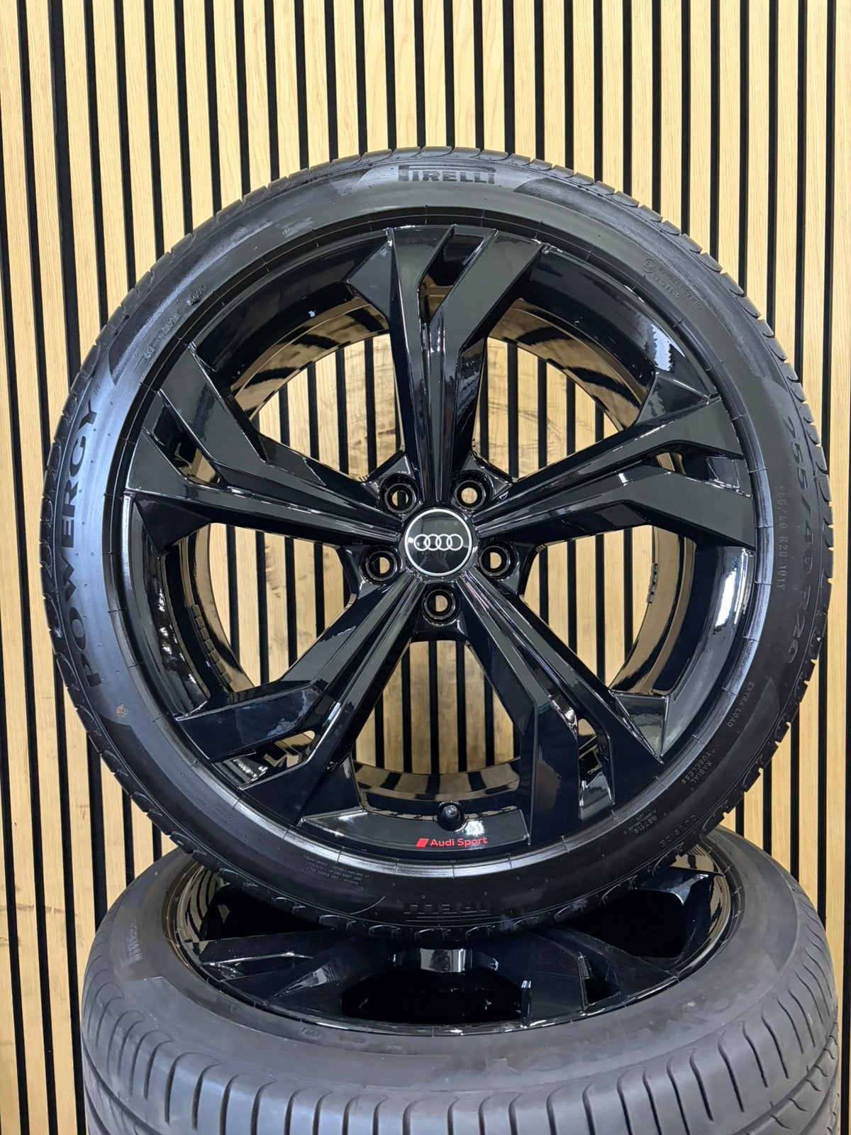 Originele 20” Audi Sport Q3 RSQ3 Zomerbanden Zomerset, Audi, Gebruikt, 255 mm, .