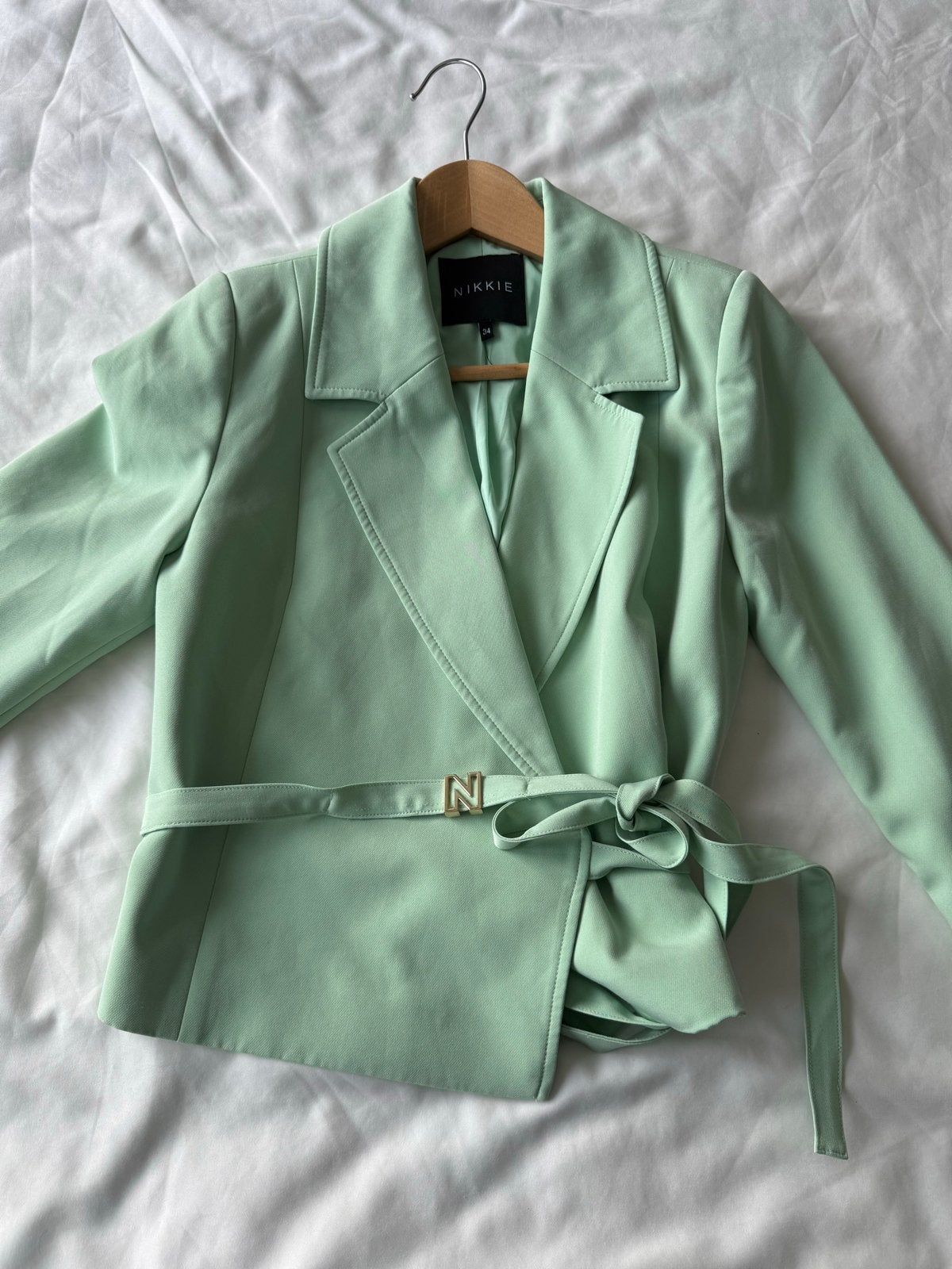 Nikkie blazer/jasje in mintgroen, maat 34 (XS), Ophalen of Verzenden, Zo goed als nieuw, Jasje, Maat 34 (XS) of kleiner