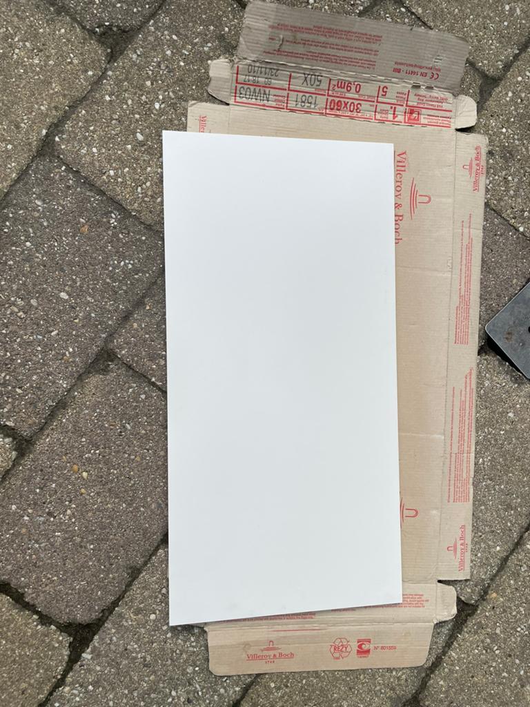 Wandtegels, Doe-het-zelf en Verbouw, Tegels, Ophalen of Verzenden, Zo goed als nieuw, Minder dan 5 m², 20 tot 40 cm
