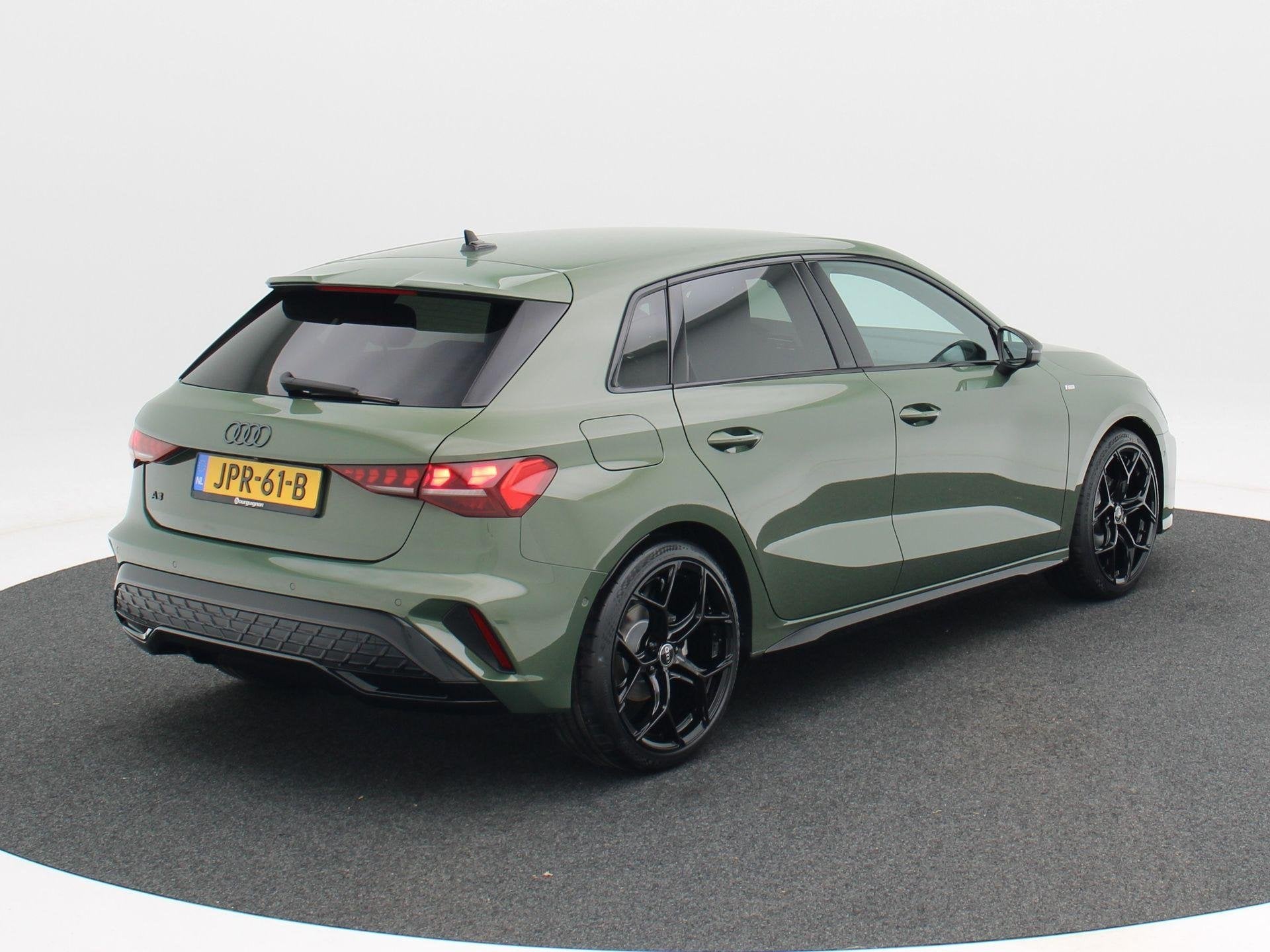 Audi A3 Sportback 35 TFSI | 150 PK | S edition | Privacy gla, Auto's, Audi, 1300 kg, 4 cilinders, Origineel Nederlands, Bedrijf