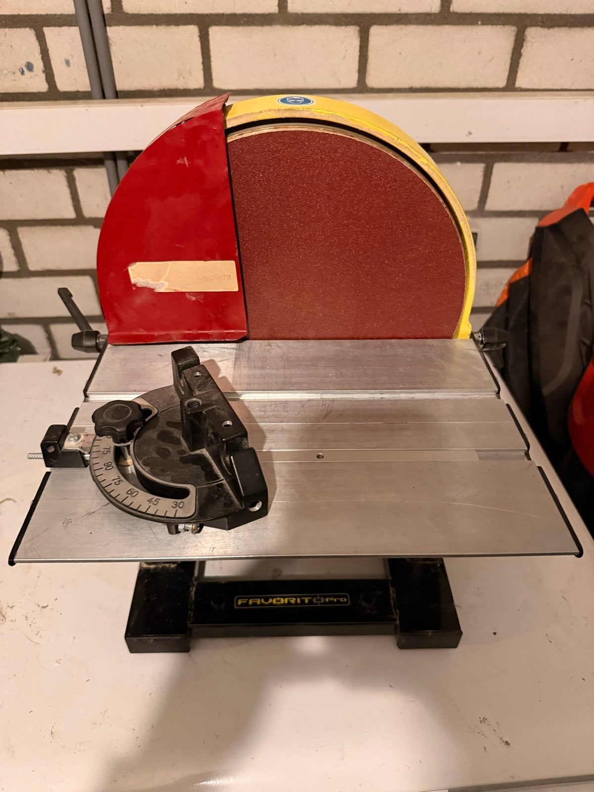 Favorit 305 DS Schuurmachine - Krachtig en Betrouwbaar, Ophalen, Gebruikt, 1200 watt of meer, Overige typen