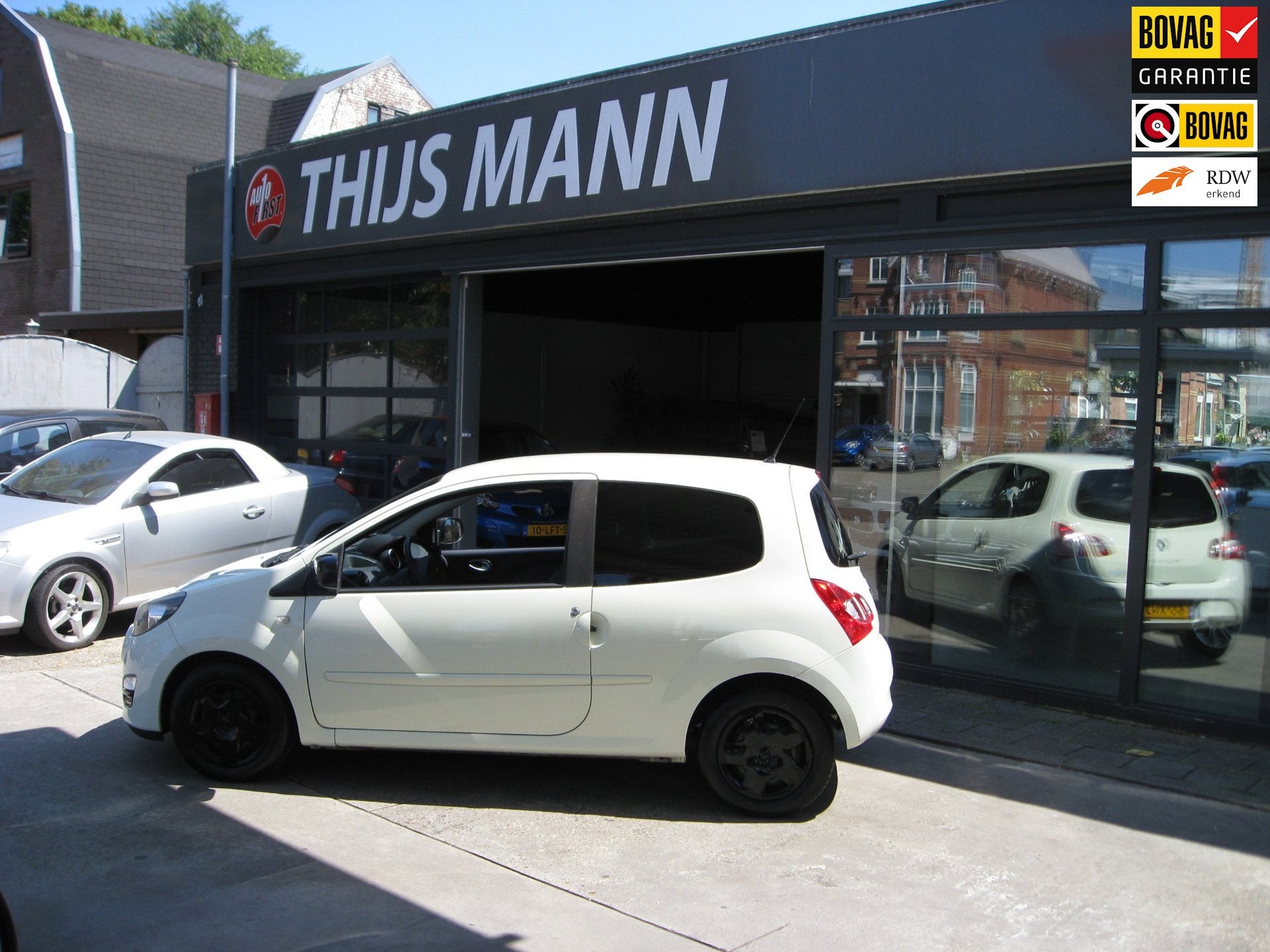 Renault Twingo 1.2 16V Dynamique, Auto's, Renault, Voorwielaandrijving, Gebruikt, Zwart, 4 cilinders