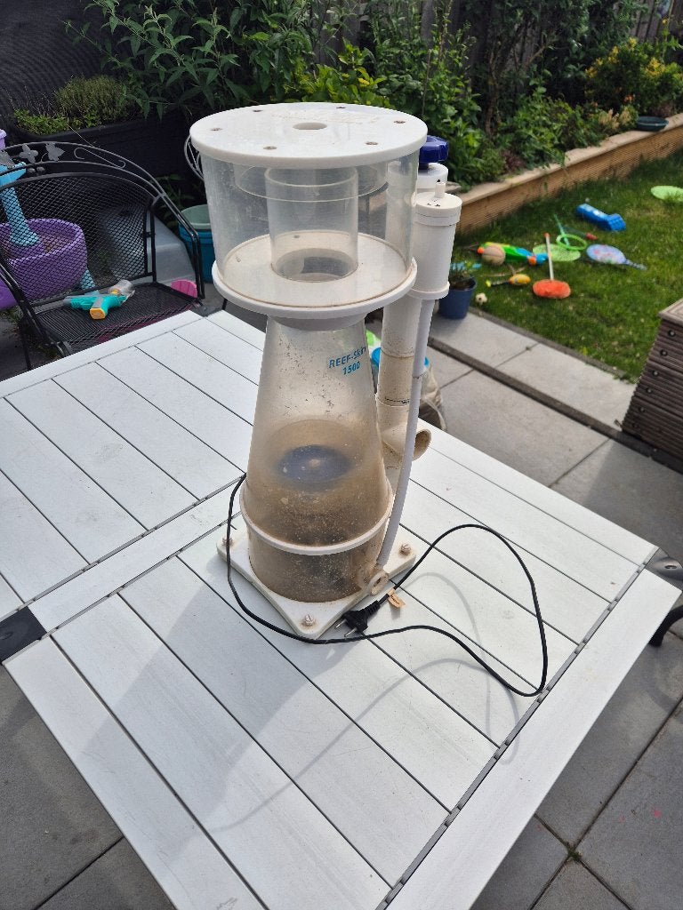 Skimmer, TMC Reef Skim 1500, Ophalen, Gebruikt, Overige merken, Inclusief toebehoren