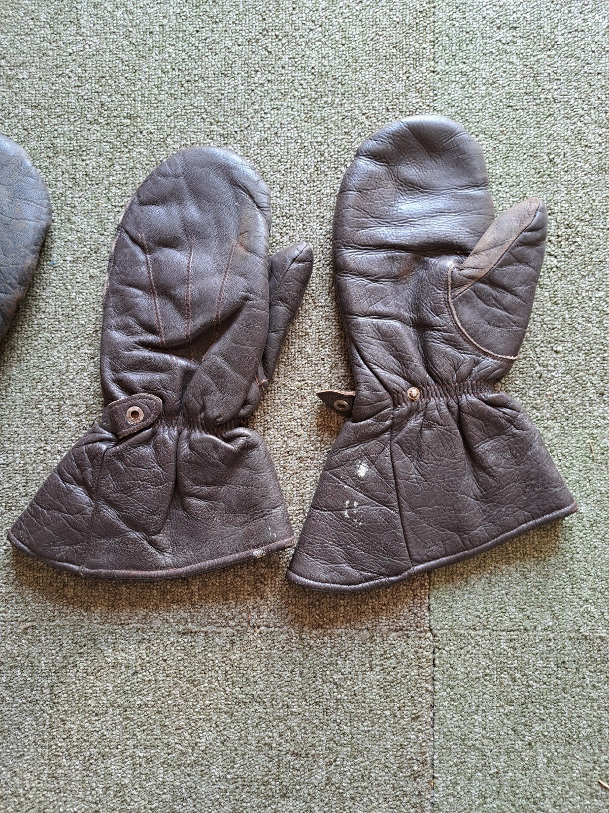 Retro vintage wanten, Ophalen