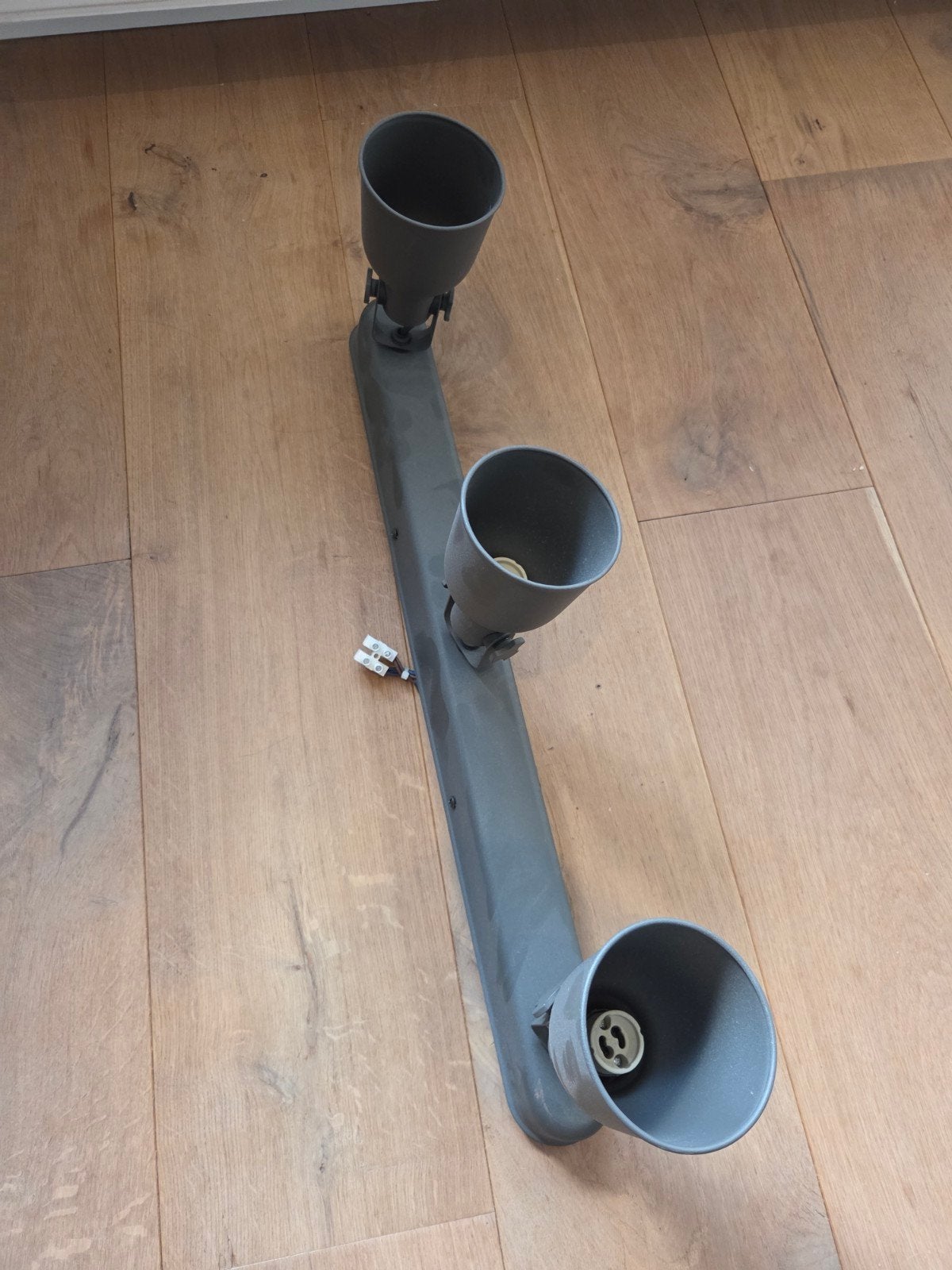 ikea lamp hektar met 3 verstelbare spots, Ophalen, Gebruikt, Overige lichtbronnen, Opbouwspot