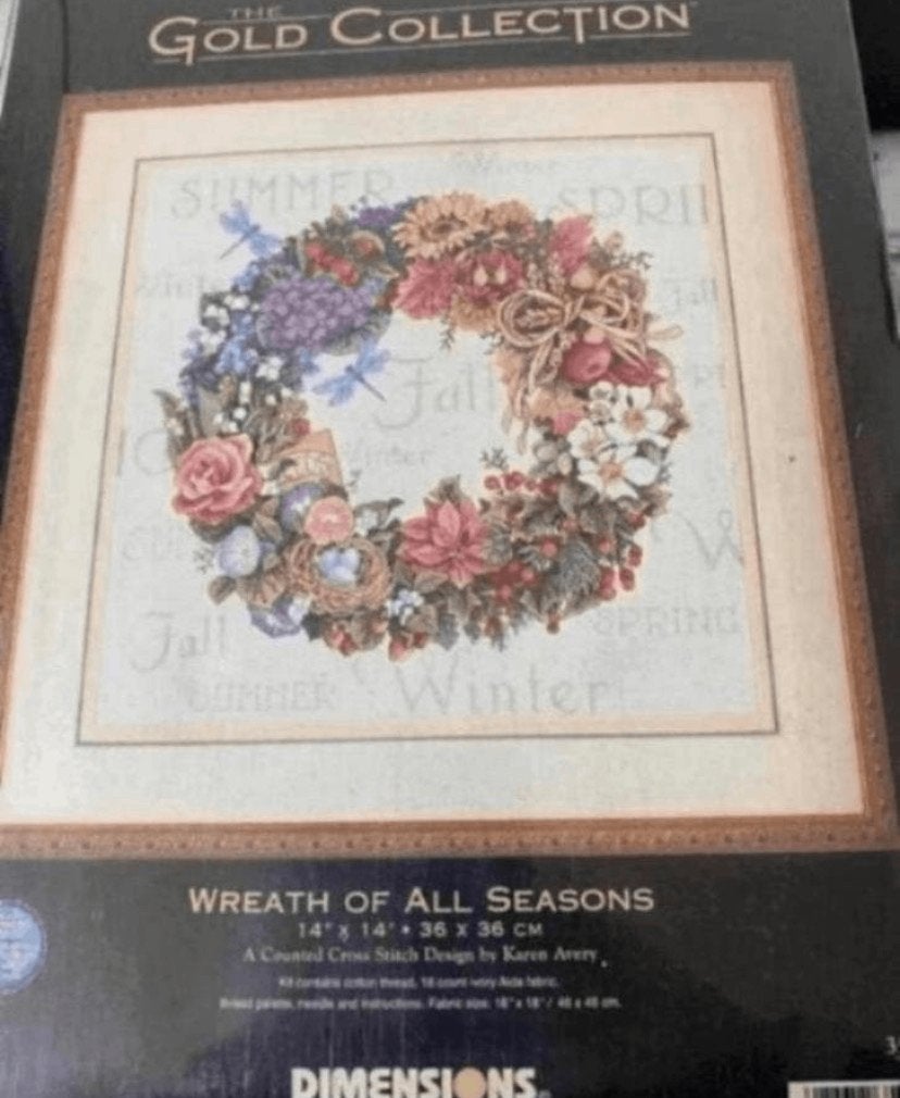 BORDUURPAKKET DIMENSIONS GOLD WREATH OF ALL SEASONS, Hobby en Vrije tijd, Borduren en Borduurmachines, Verzenden, Nieuw, Handborduren