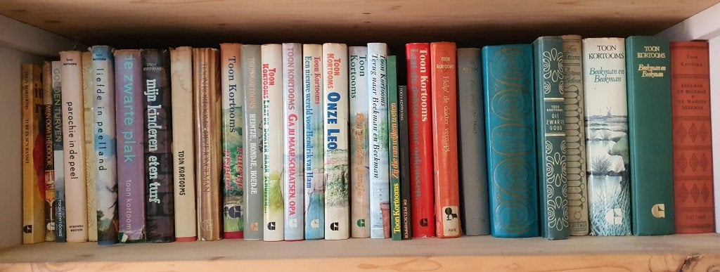 Boeken van Toon Kortooms, Ophalen, Gelezen, Toon Kortooms, Nederland