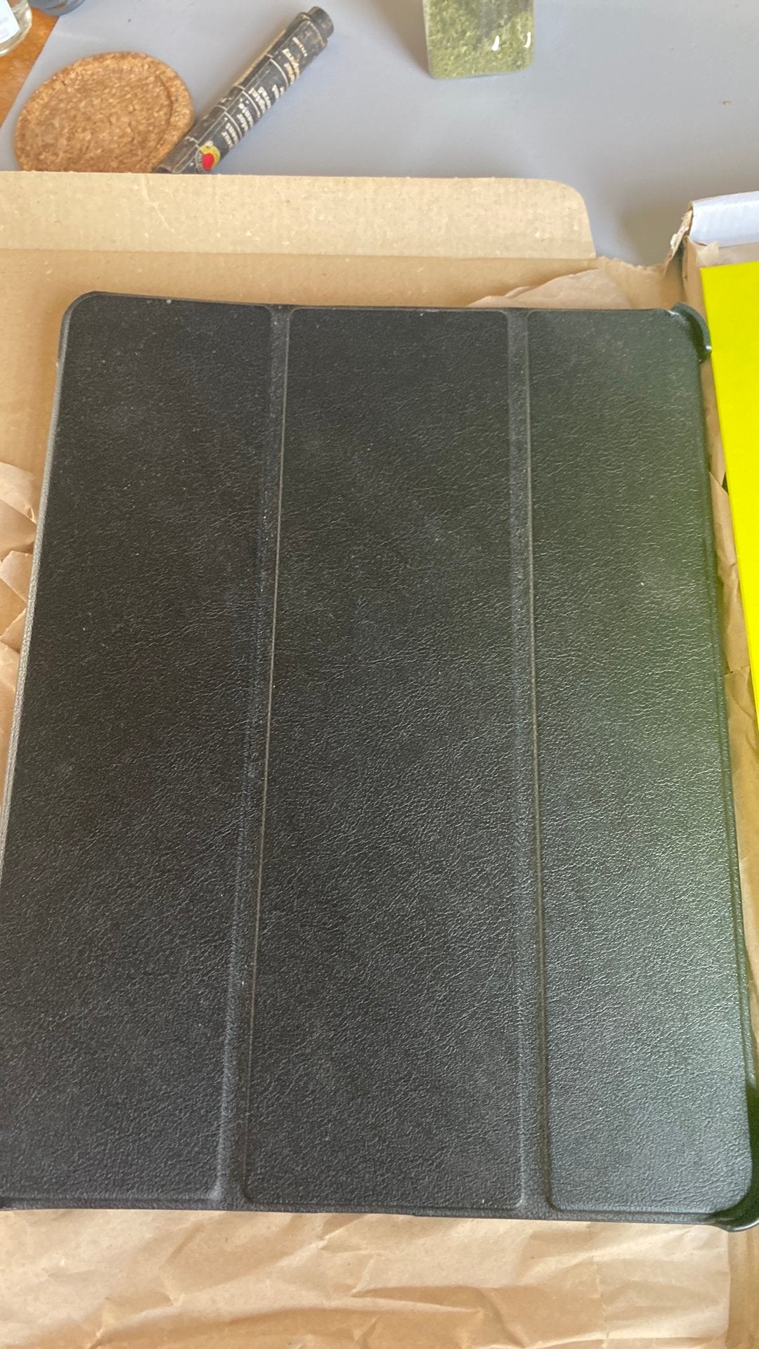 Ipad pro cover hoes 12,9 inch, Computers en Software, Tablet-hoezen, Ophalen of Verzenden, Zo goed als nieuw, Bescherming voor- en achterkant