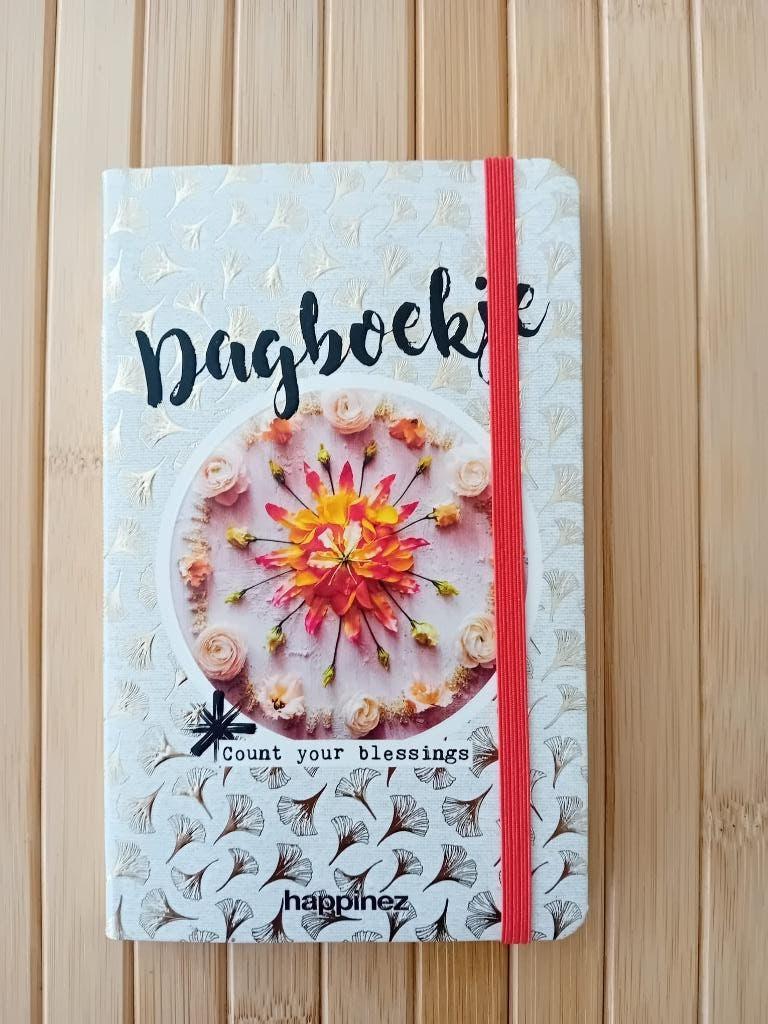 Dagboekje notitieboekje Count your blessings Happinez, Diversen, Verzenden, Nieuw, A6