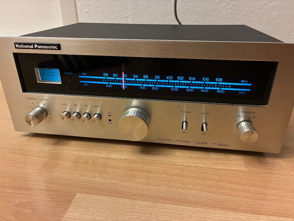 Zeldzaam Vondst NATIONAL PANASONIC TT-5200 AM/ FM Stereo., Ophalen