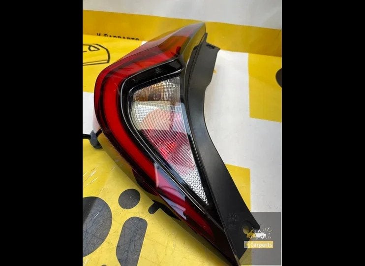 Toyota Aygo X Achterlicht Links VVT-i 0000012928 origineel, Info@toyota.co.jp, Gebruikt, Toyota Motor Corporation, Toyota