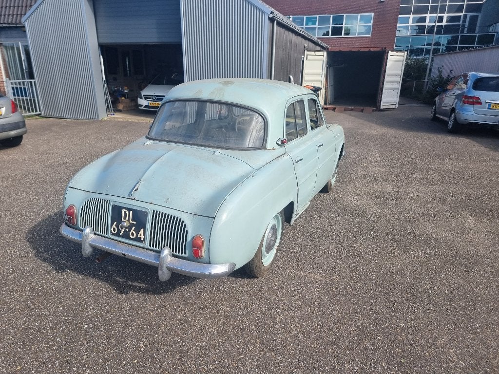 Oldtimer Renault Dauphine (1958) – NL kenteken, foto 2
