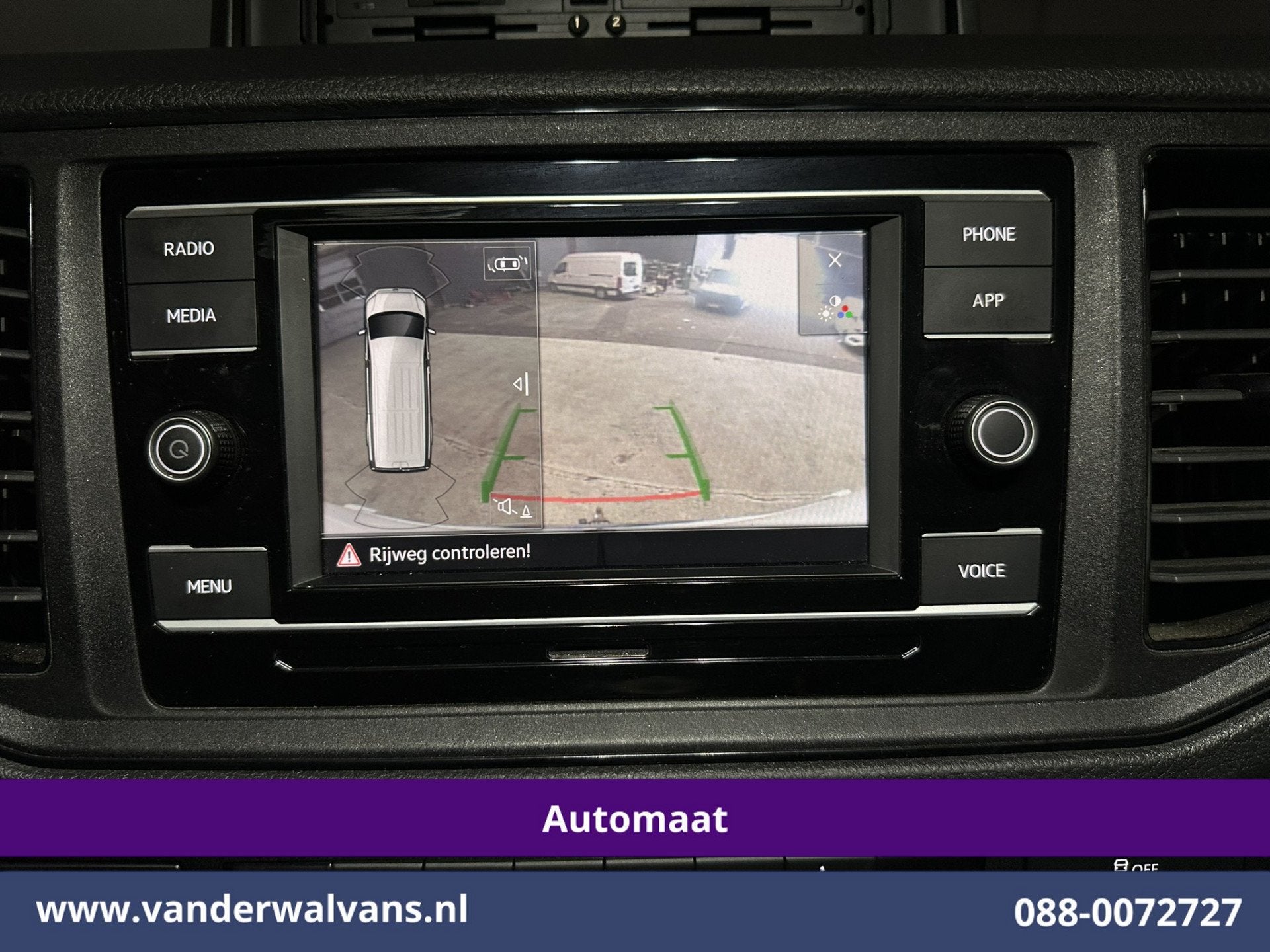 Volkswagen Crafter 2.0 TDI 141pk Automaat L3H3 L2H2 Euro6 Ai, Auto's, Dealer onderhouden, Stof, Gebruikt, Volkswagen