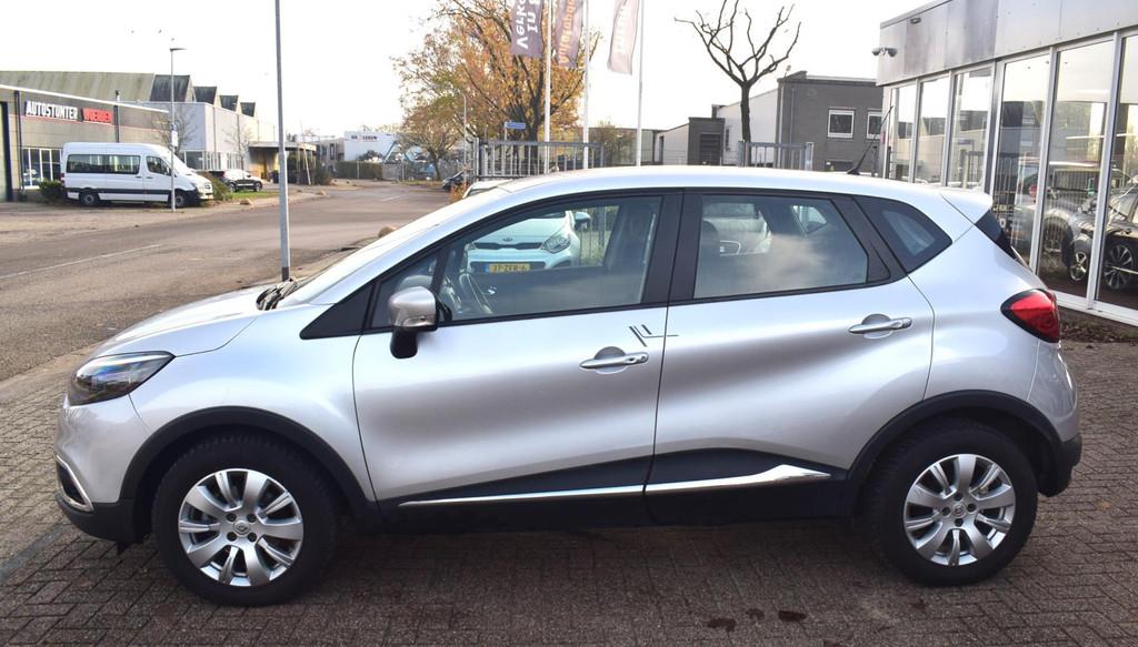 Renault CAPTUR 1.2 TCe Dynamique AUTOMAAT | CRUISE CONTROL |, Euro 5, Stof, Zwart, 4 cilinders