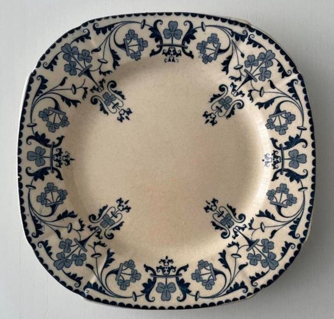 Prachtig “Delfts bleu” bord 1863 E Bourgeois Paris 150 jaar!, Antiek en Kunst, Ophalen of Verzenden