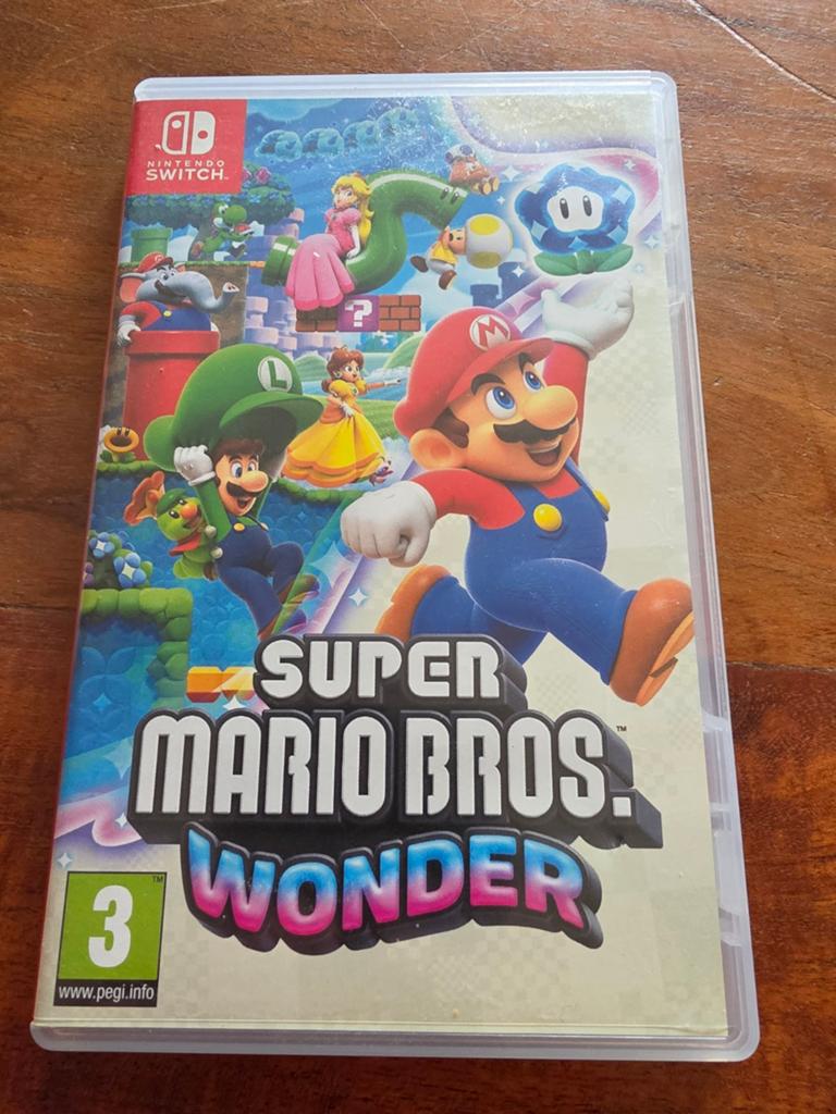 Super Mario Bros. Wonder - Nintendo Switch game, Avontuur en Actie, Ophalen of Verzenden, Zo goed als nieuw, Eén computer
