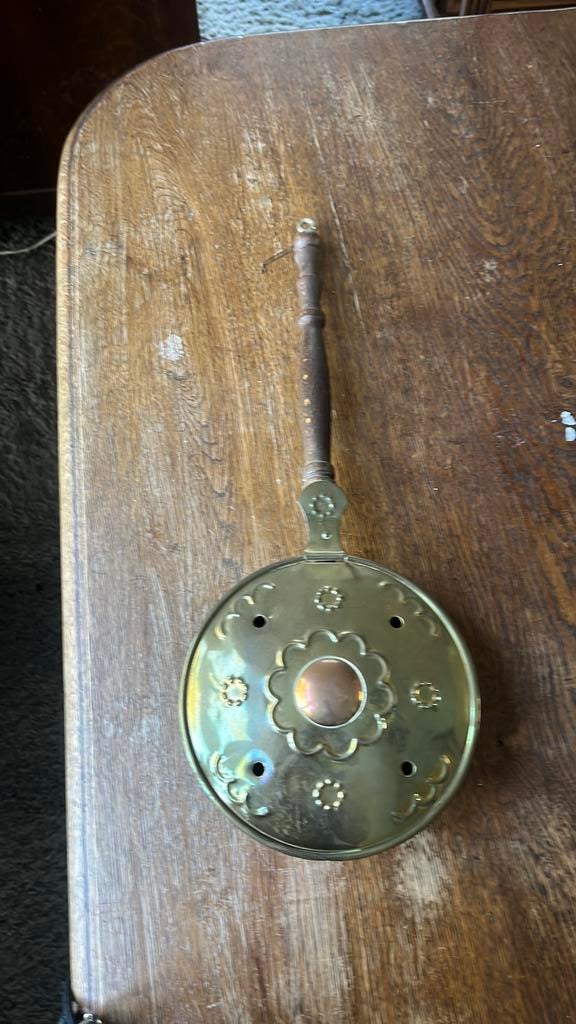 Oude bedpan gratis op te halen, Ophalen