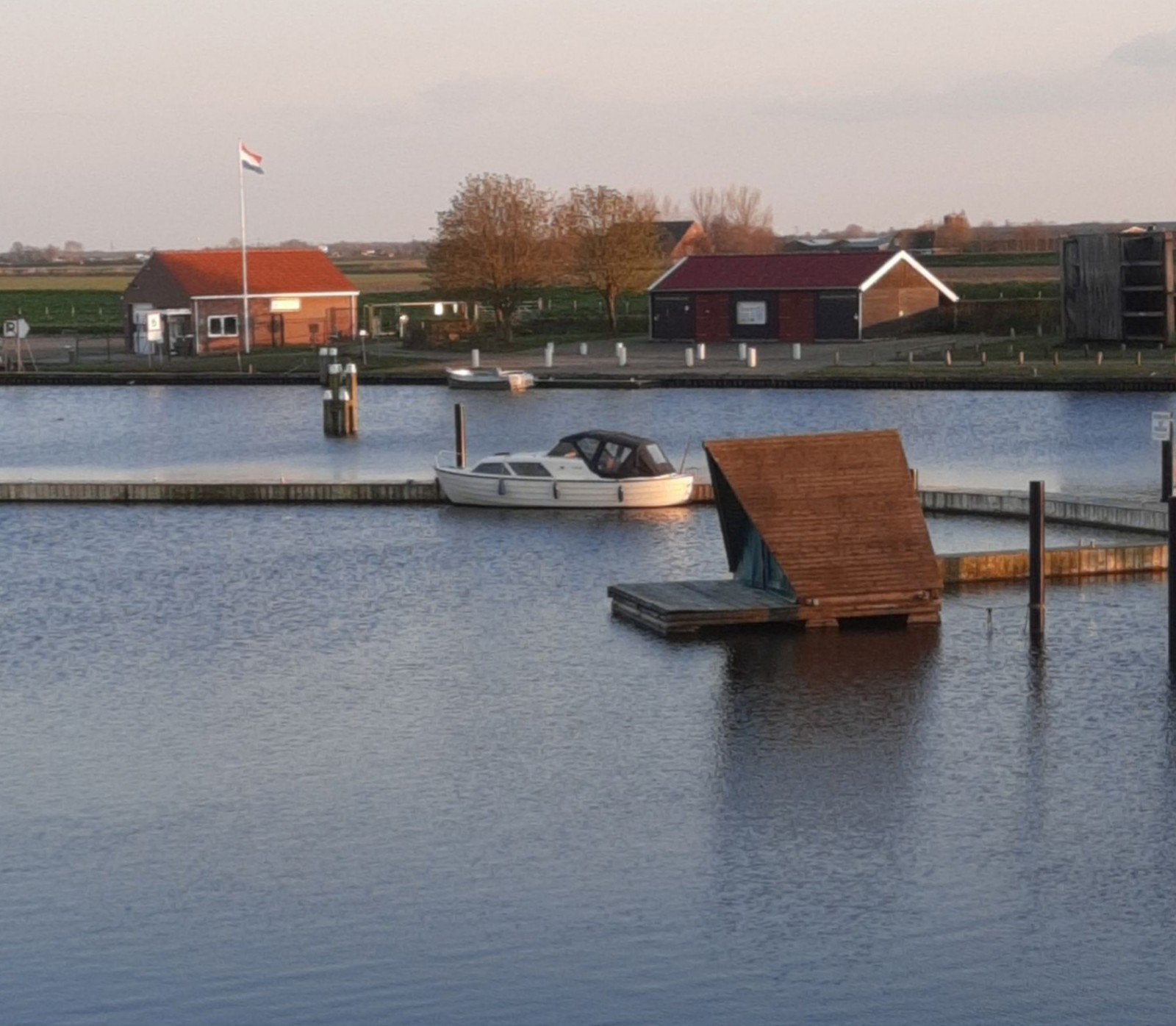 Nidelv 24 noorse spitsgatter met boegschroef, Watersport en Boten, Spitsgatter, Ophalen, Diesel, Koelkast
