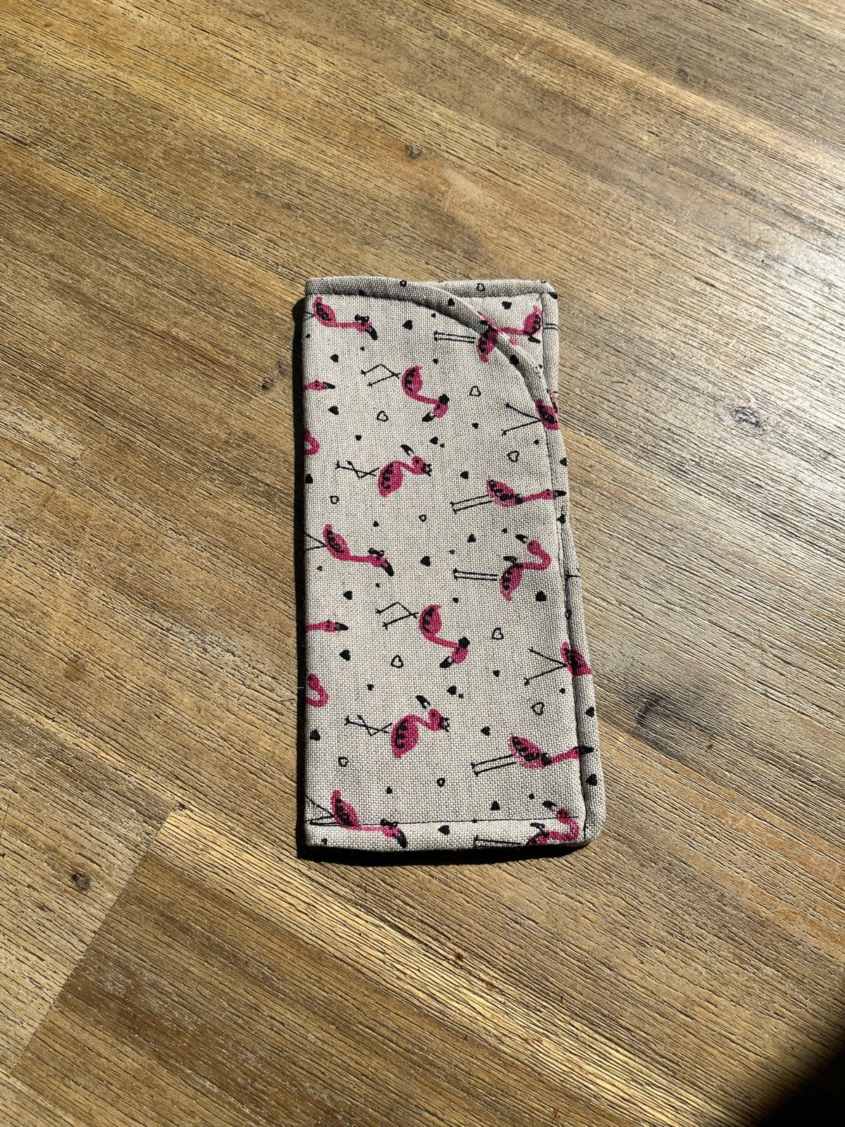 Zelfgemaakt Zonnebrilhoesje met Flamingo Print, Ophalen of Verzenden, Nieuw, Overige kleuren, Overige merken