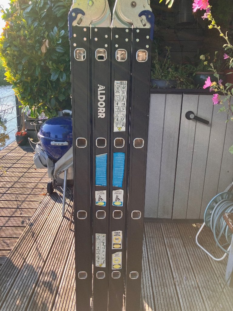 Ladder, Ophalen, Zo goed als nieuw, Ladder, Opvouwbaar of Inschuifbaar