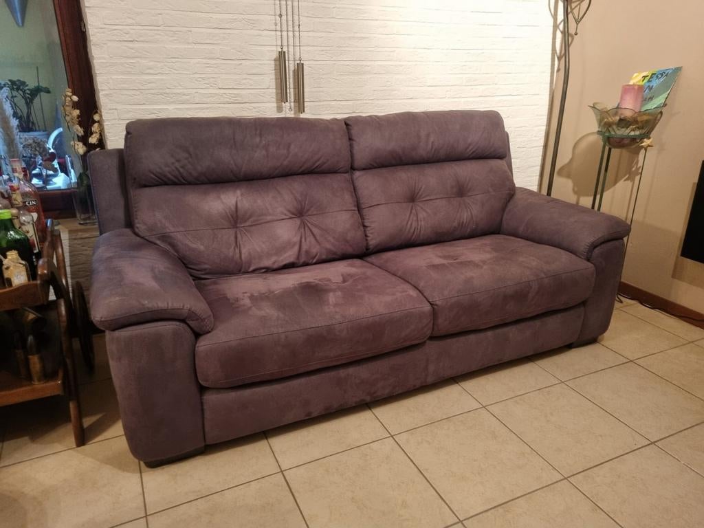 Comfortabele 2-zitsbank in grijze stof, Huis en Inrichting, Banken | Bankstellen, Ophalen, Modern, Comfortabel, Gebruikt, 150 tot 200 cm
