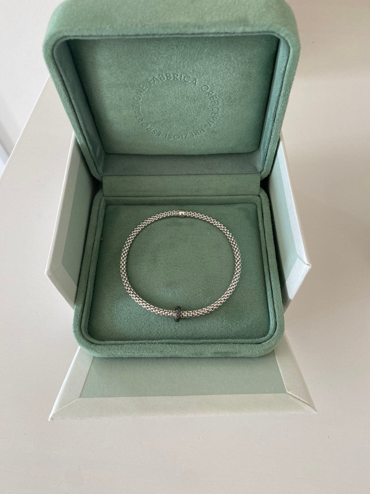 Armband witgoud., Ophalen of Verzenden