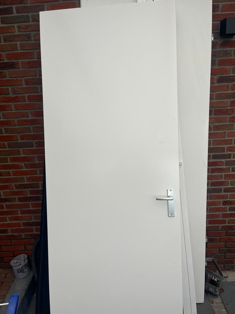 2 nette opdekdeuren, Doe-het-zelf en Verbouw, Deuren en Horren, Ophalen, Zo goed als nieuw, Binnendeur, 215 cm of meer
