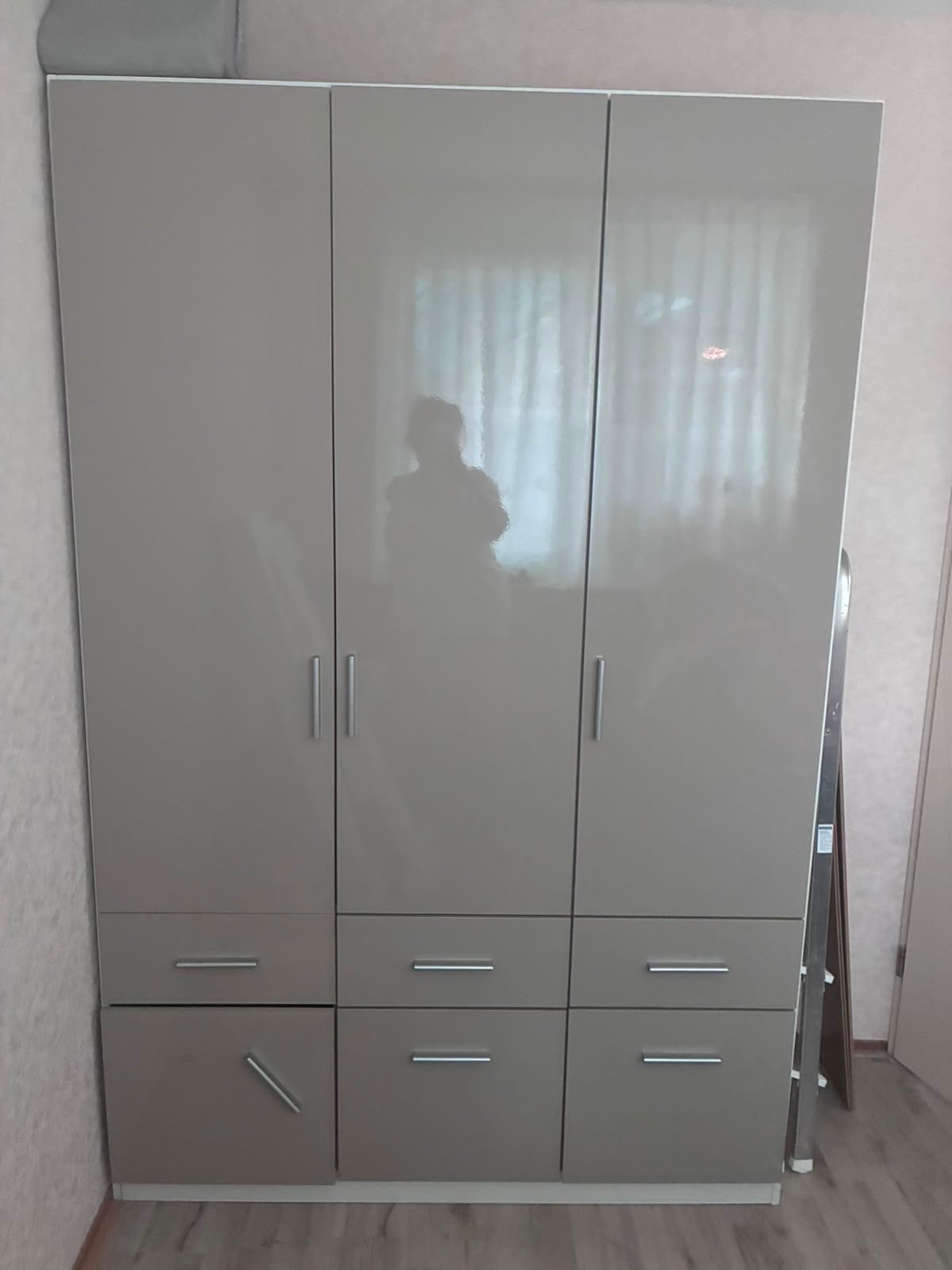Kleerkast in zeer goede staat - b160 x h210 x d45 cm, Huis en Inrichting, Kasten | Kledingkasten, Ophalen, 200 cm of meer, 150 tot 200 cm