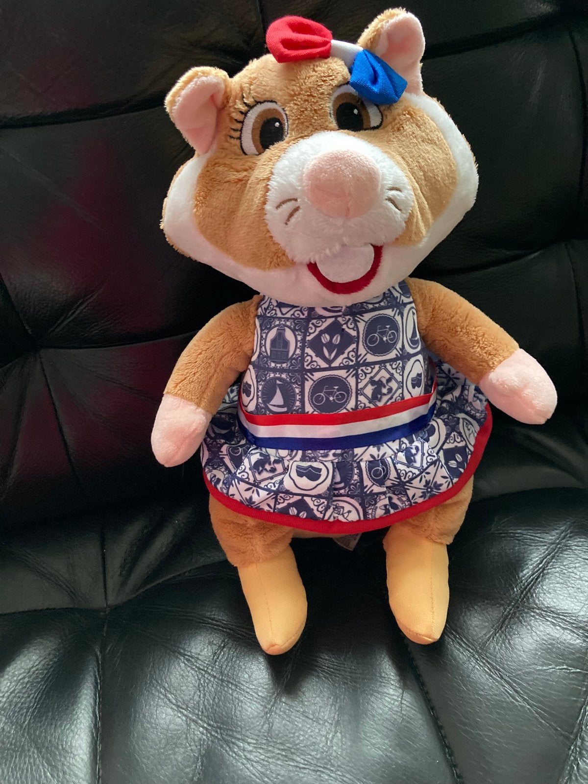 Ah hamster hollands meisje, Kinderen en Baby's, Speelgoed | Knuffels en Pluche, Ophalen of Verzenden, Zo goed als nieuw, Overige typen
