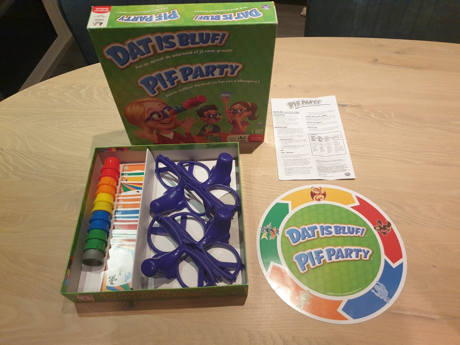 Dat is Bluf! Pif Party bordspel - Zo goed als nieuw, Drie of vier spelers, Ophalen of Verzenden, Zo goed als nieuw, Spin Master