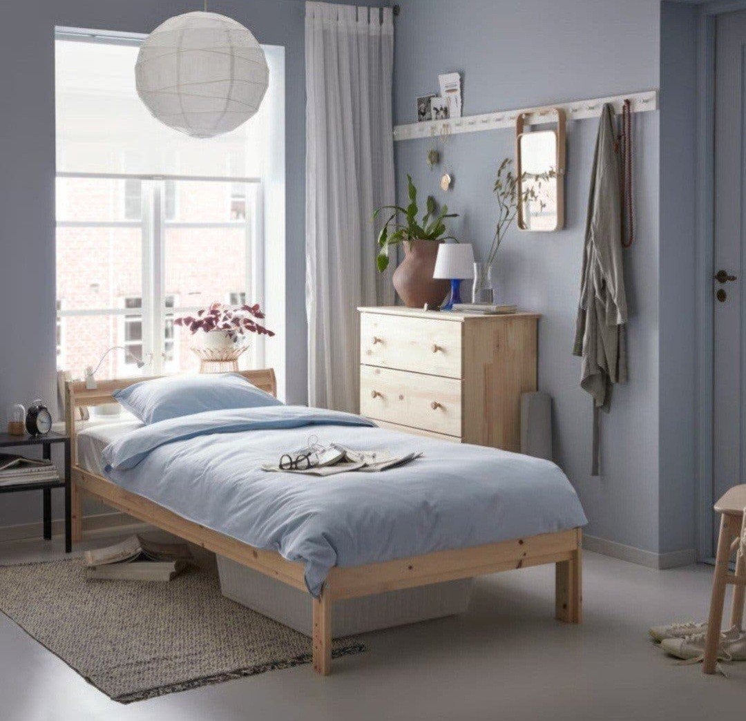 Ikea Neiden bed, 90x200, incl. lattenbodem, Ophalen, 90 cm, Zo goed als nieuw, 200 cm