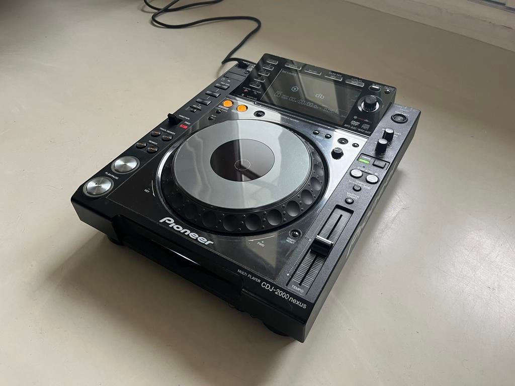 CDJ 2000 NXS, Muziek en Instrumenten, Dj-sets en Draaitafels, Ophalen, Zo goed als nieuw, Pioneer