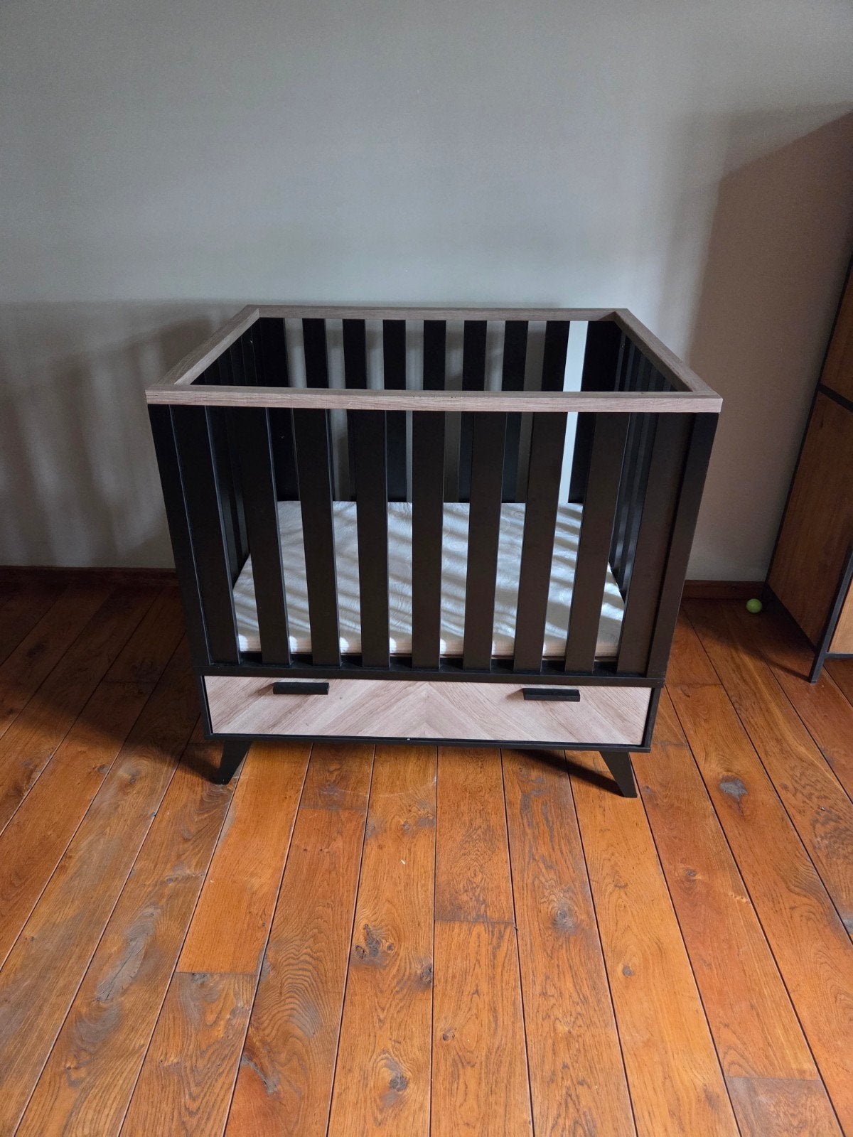 Complete Interbaby Box met lade, matras, hoes en spiraal, Kinderen en Baby's, Boxen, Ophalen of Verzenden, Zo goed als nieuw, Vierkant