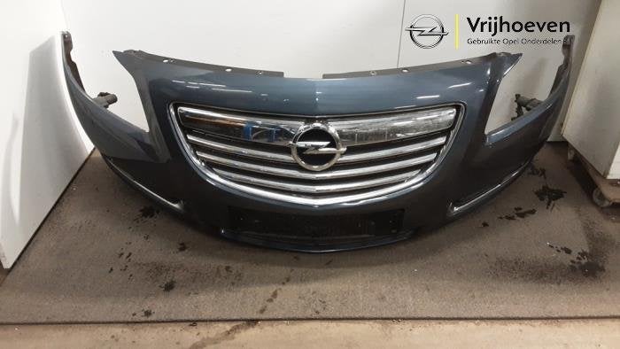 Voorbumper van een Opel Insignia (Insignia 08-) (Z168), Gebruikt, -, -, Opel