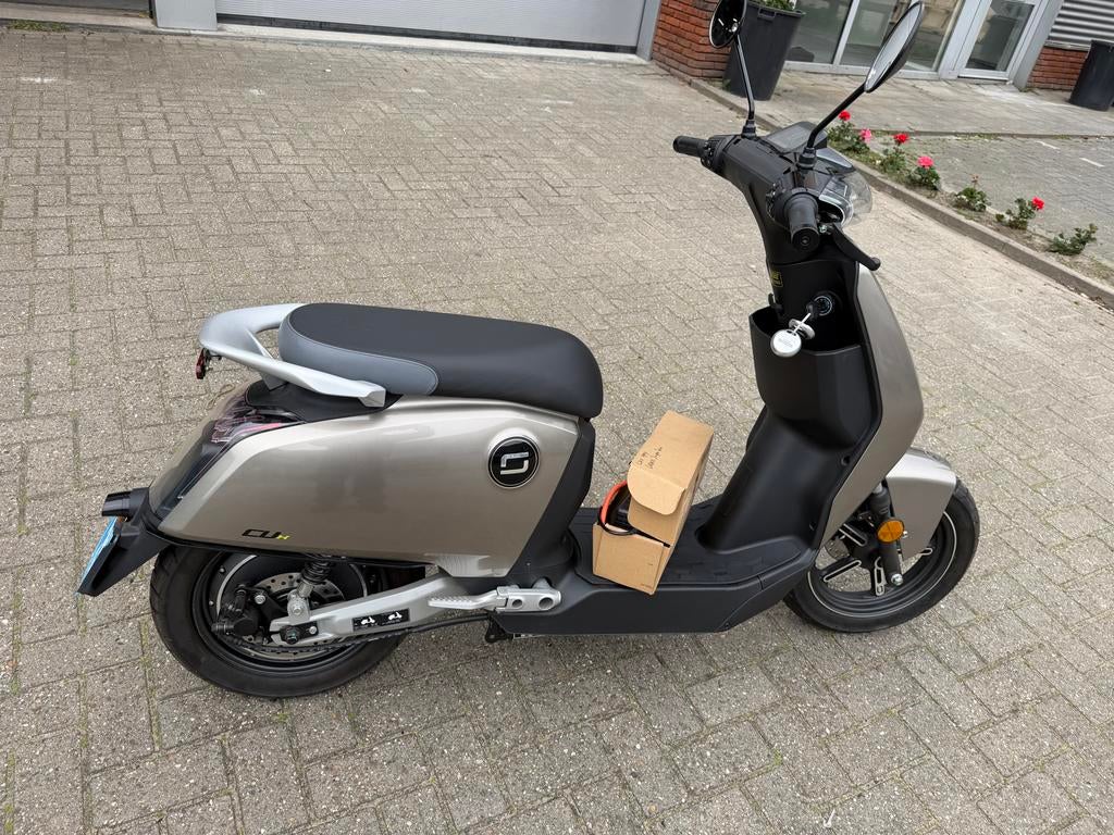 Super Soco CUX Elektrische Scooter nieuw 05/2025, Fietsen en Brommers, Snorfietsen en Snorscooters, Elektrisch, Nieuw, Ophalen