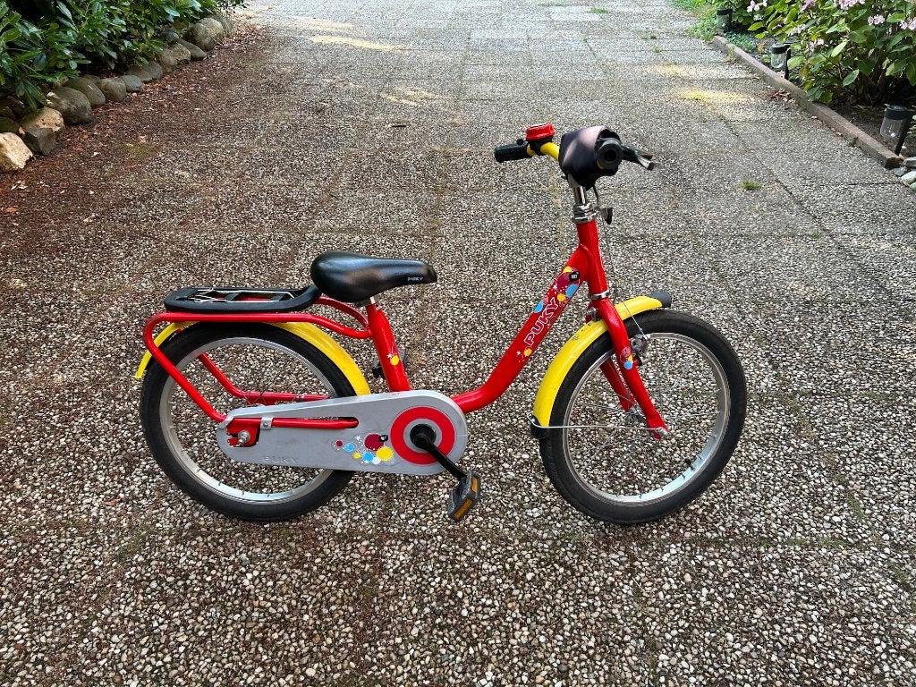 Puky 18 inch kinderfiets rood in zeer goede staat, Ophalen, Terugtraprem, Puky, 16 tot 20 inch
