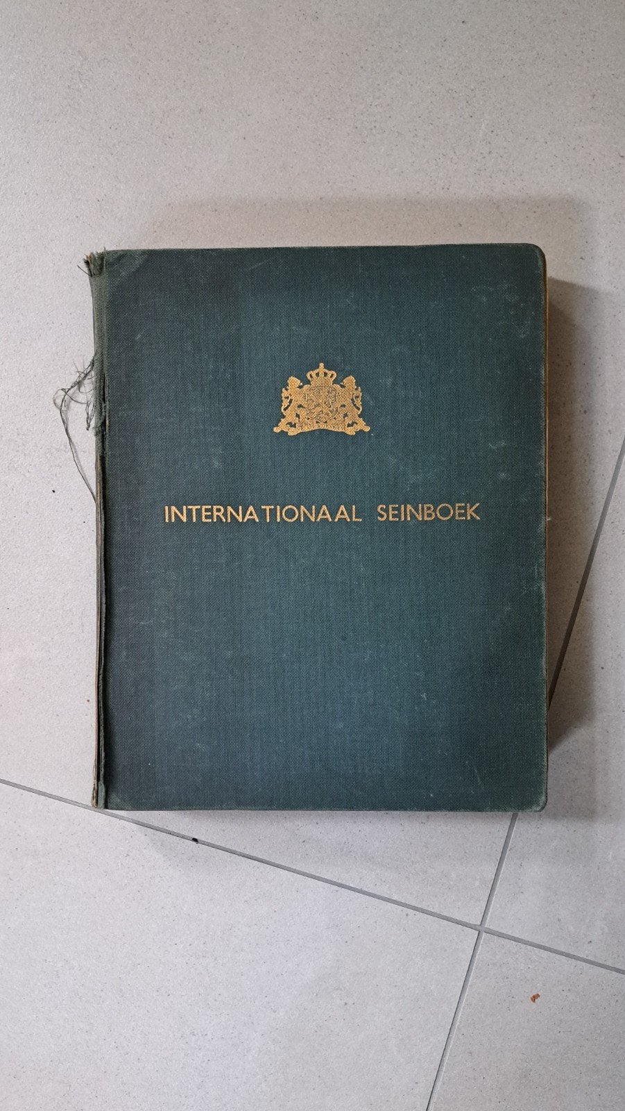 Internationaal Seinboek 1950 - Maritieme Communicatie, Boeken, Ophalen of Verzenden, Gelezen, Overige onderwerpen